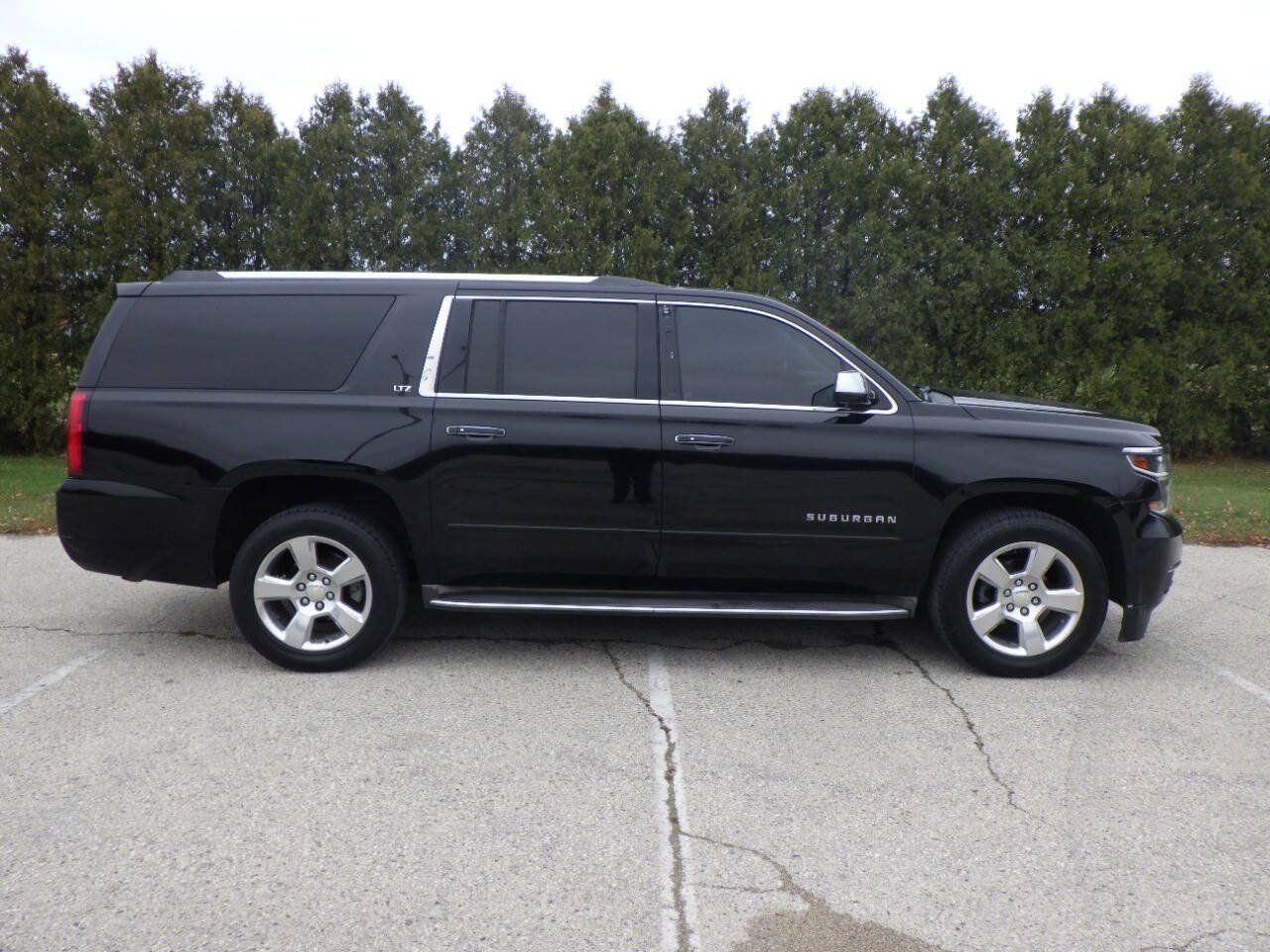 Used 2015 Chevrolet Suburban LTZ w/ Max Trailering Package AWD/4WD image 6