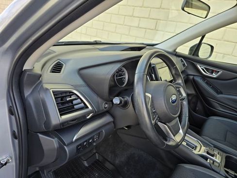 Used 2022 Subaru Forester Premium AWD/4WD image 18