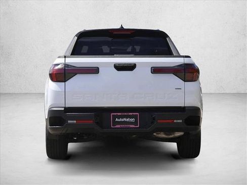Used 2025 Hyundai Santa Cruz SEL AWD/4WD image 6