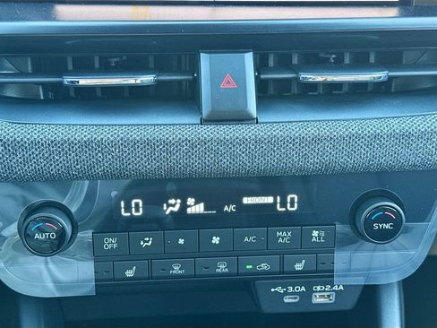 New 2026 Subaru Outback Premium image 18