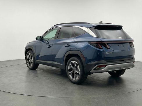 Used 2025 Hyundai Tucson SEL FWD image 6