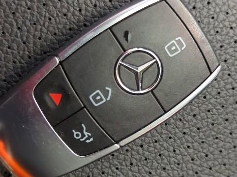 Used 2022 Mercedes-Benz GLE 350 4MATIC image 20