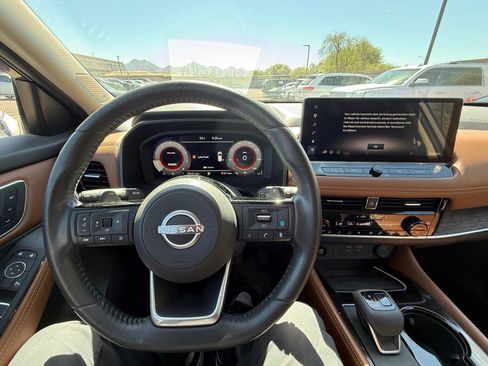 Used 2024 Nissan Rogue Platinum w/ Platinum Premium Package FWD image 21