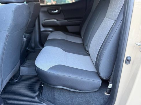 Used 2020 Toyota Tacoma TRD Off-Road w/ Technology Package AWD/4WD image 93