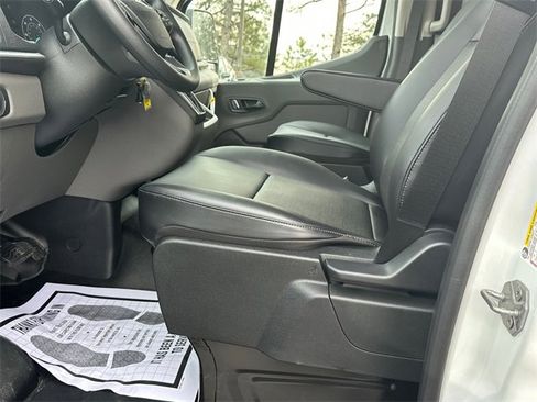 New 2025 Ford Transit 150 Low Roof image 9