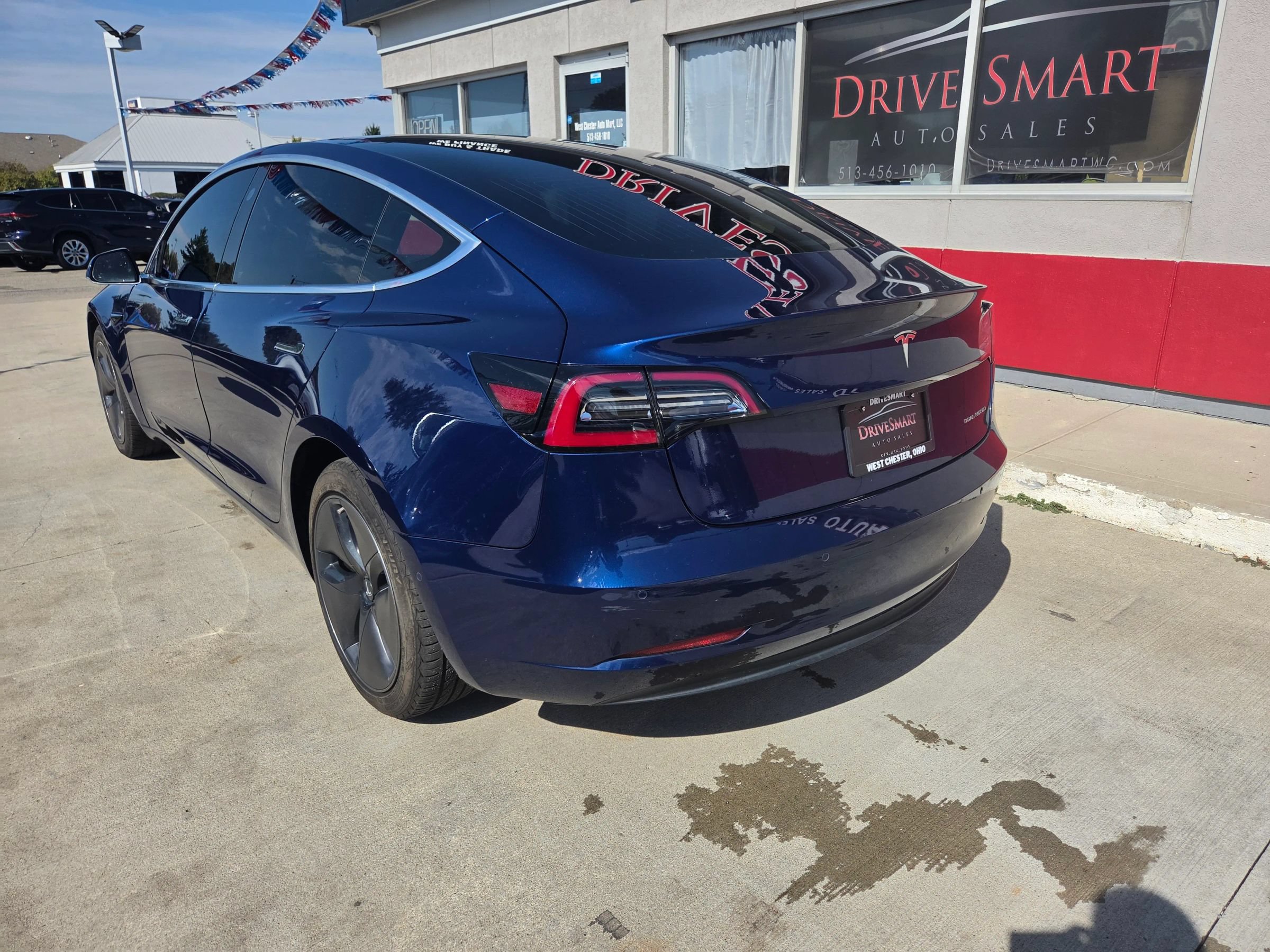Used 2018 Tesla Model 3 Long Range AWD/4WD image 3