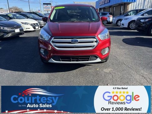 Used 2019 Ford Escape SE image 4