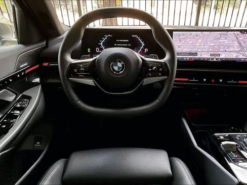 Certified 2026 BMW 530i image 6