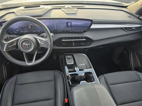 Used 2025 Buick Enclave Preferred w/ Power Package image 15