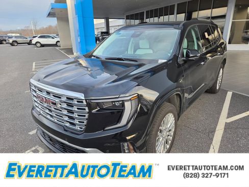 Used 2025 GMC Acadia Denali w/ Super Cruise Package image 1