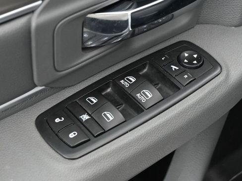 Used 2016 RAM 1500 Outdoorsman image 9