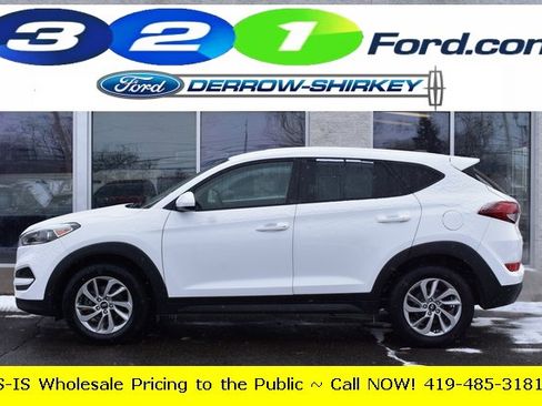 Used 2017 Hyundai Tucson SE image 2