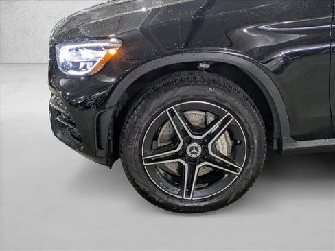 Used 2020 Mercedes-Benz GLC 300 4MATIC image 30