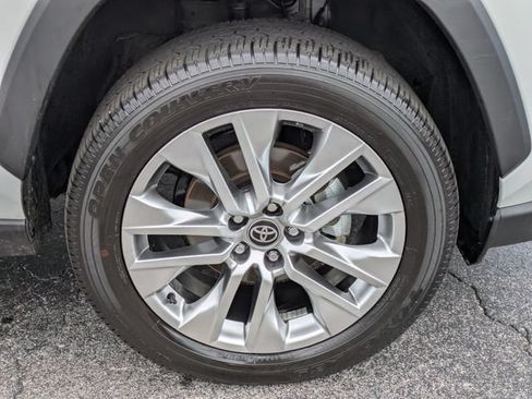 Used 2025 Toyota RAV4 XLE Premium w/ Weather Package AWD/4WD image 8