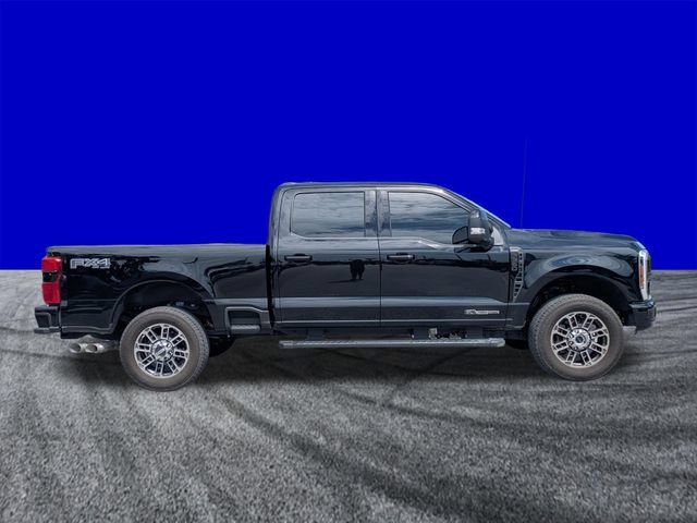 Used 2026 Ford F350 Lariat w/ Black Appearance Package AWD/4WD image 3