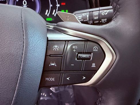 Certified 2024 Lexus RX 350h w/ Accessory Package (Z1) image 23