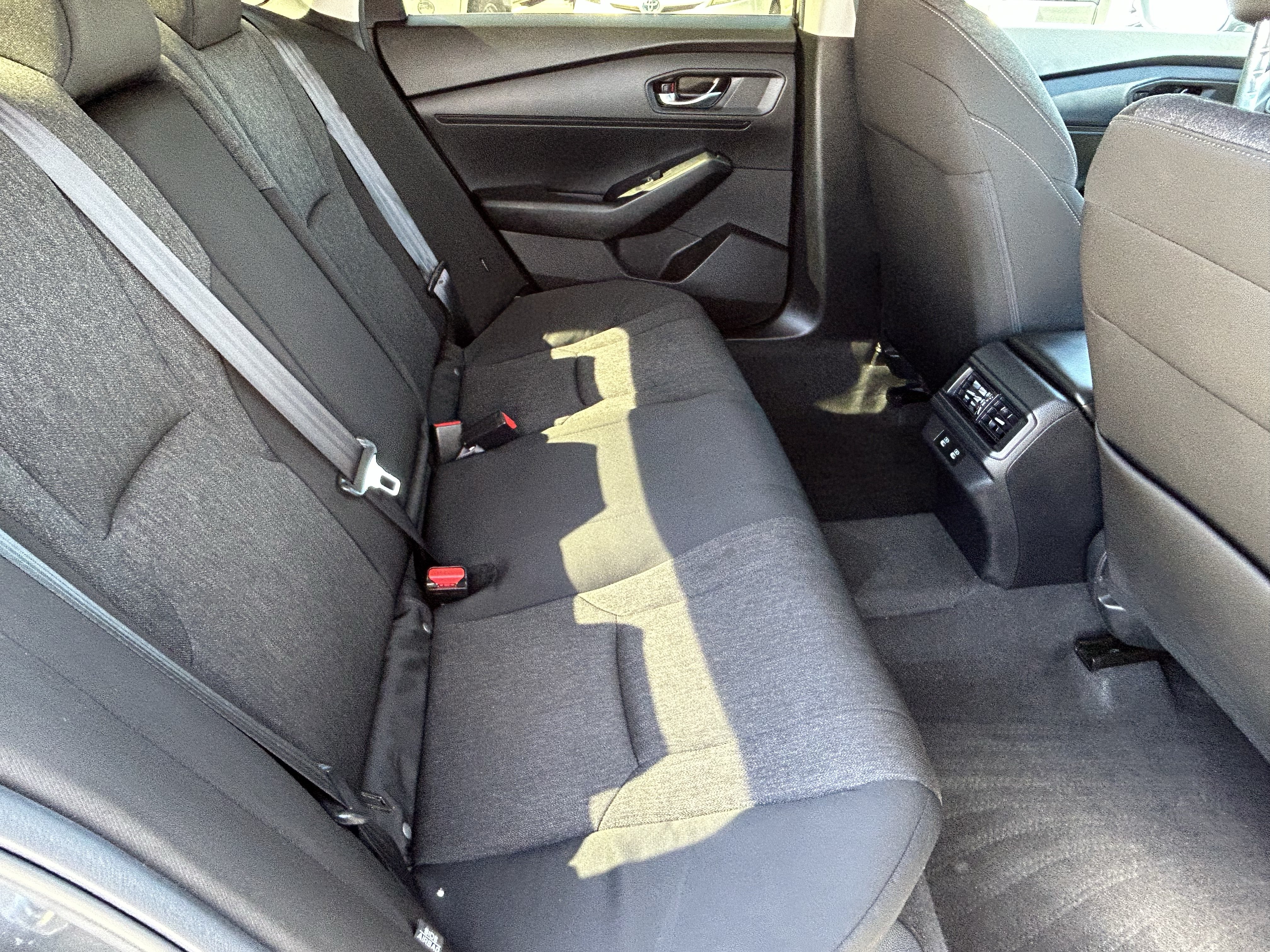 Used 2025 Honda Accord SE image 12