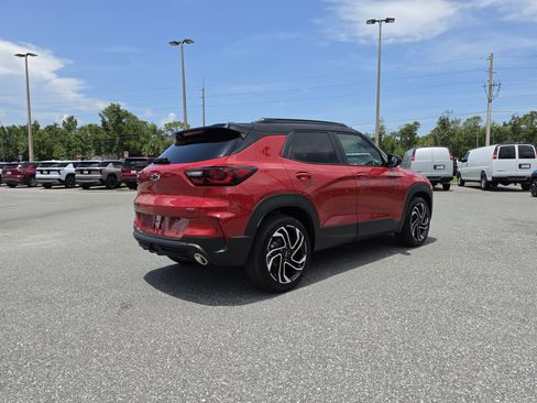 New 2026 Chevrolet TrailBlazer RS w/ Convenience Package FWD image 5