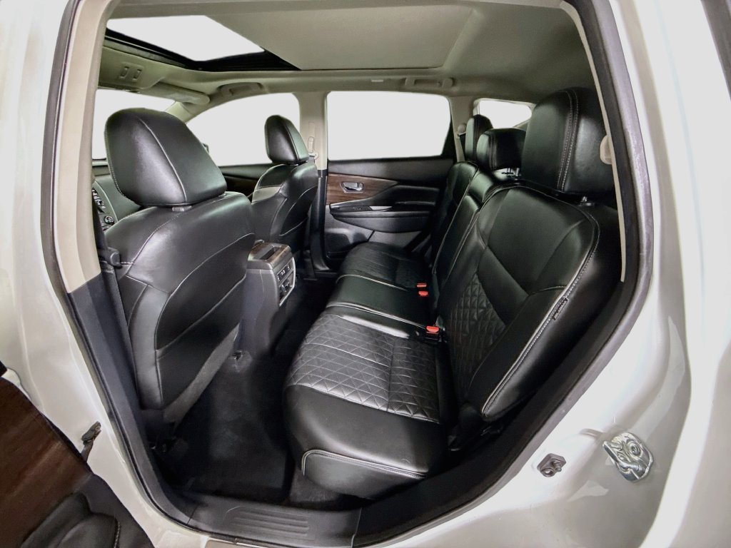 Used 2019 Nissan Murano Platinum w/ Cargo Package FWD image 21