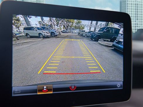 Used 2018 Mercedes-Benz CLA 250 4MATIC image 29