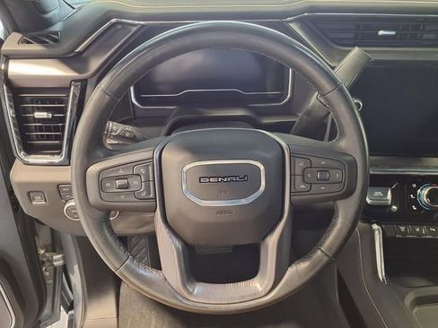 Used 2025 GMC Sierra 2500 Denali Ultimate AWD/4WD image 10