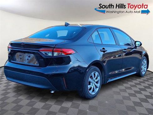 Certified 2023 Toyota Corolla LE image 6