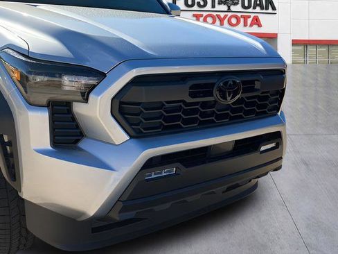 New 2026 Toyota Tacoma TRD Off-Road AWD/4WD image 10
