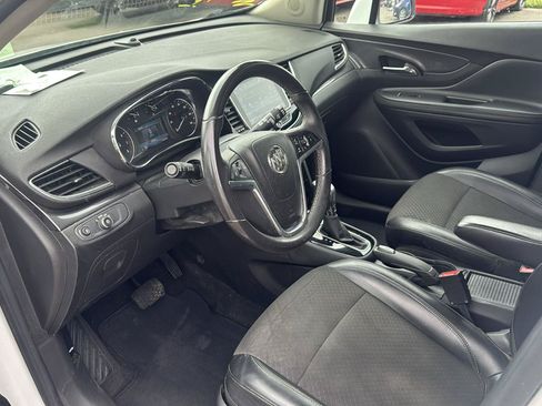 Used 2020 Buick Encore Preferred w/ Safety Package FWD image 9