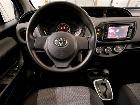Used 2016 Toyota Yaris LE image 5