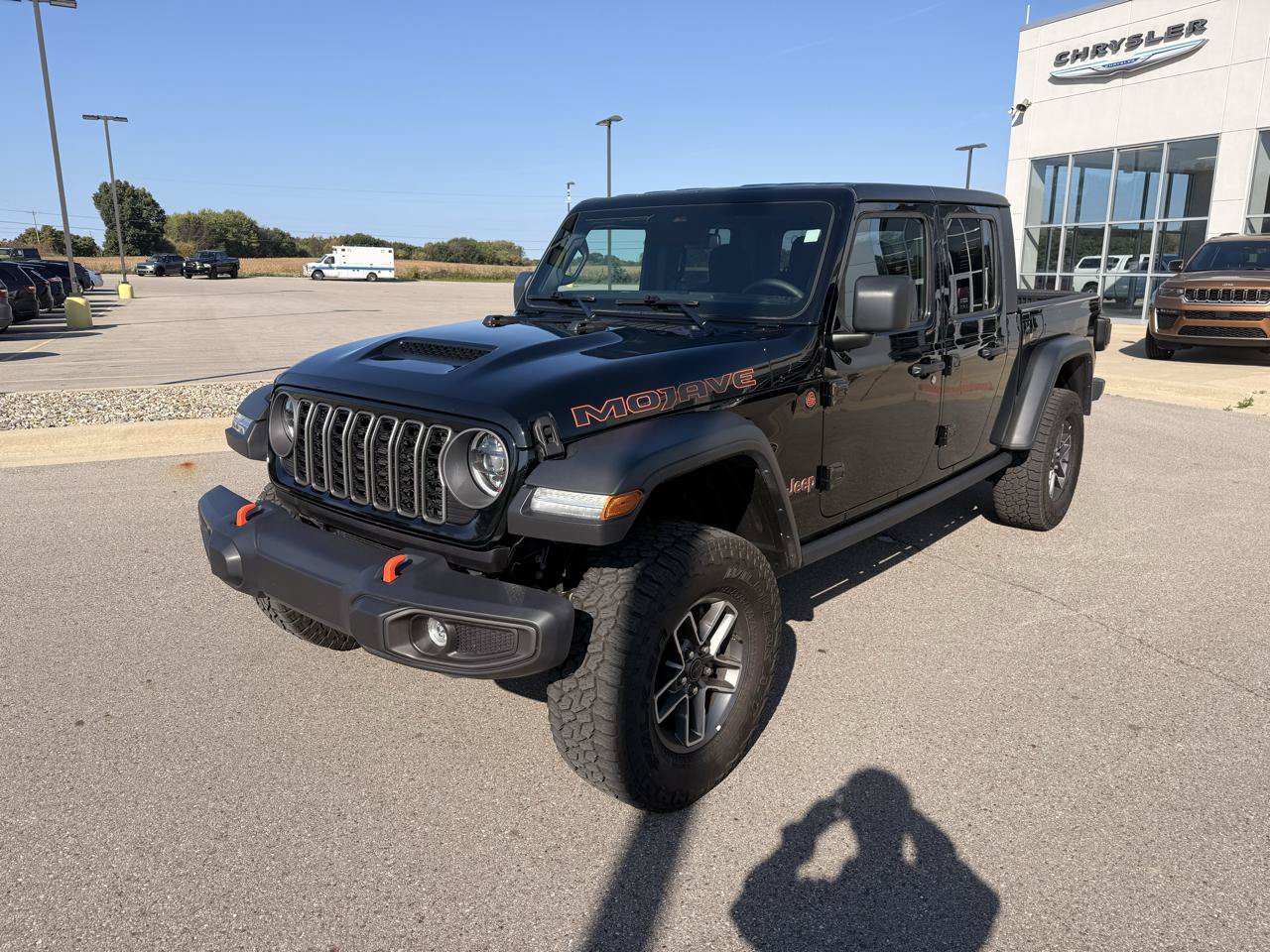 Used 2026 Jeep Gladiator Mojave AWD/4WD image 7