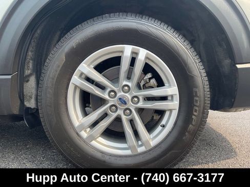 Used 2020 Ford Explorer XLT w/ Comfort Package AWD/4WD image 20
