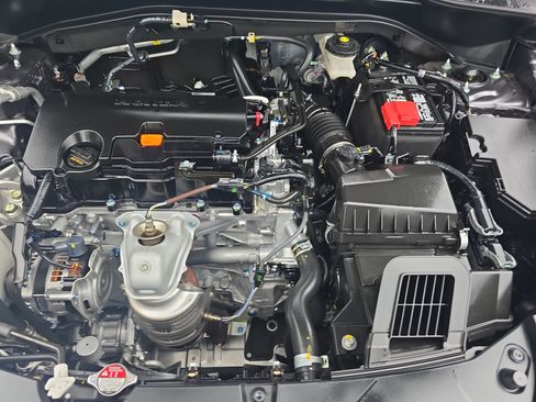 Certified 2024 Honda HR-V EX-L image 29