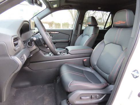 New 2026 Honda Pilot TrailSport image 14