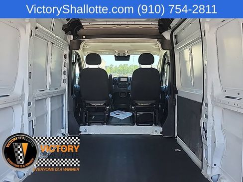 Used 2024 RAM ProMaster 2500 w/ Convenience Group FWD image 21