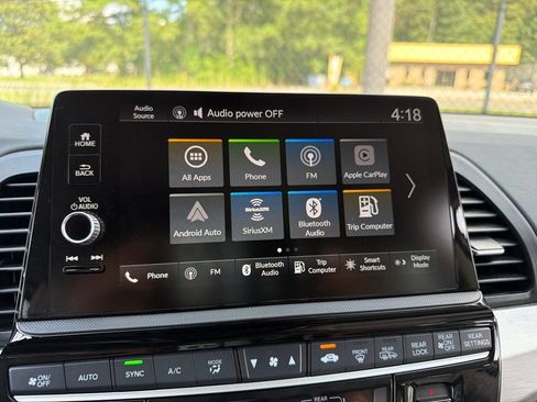 Used 2025 Honda Odyssey EX-L image 10