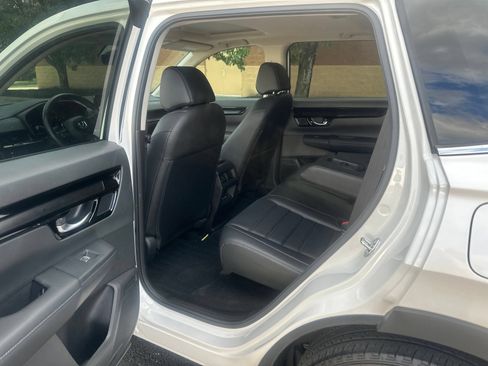 Used 2024 Honda CR-V EX-L image 9