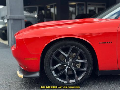Used 2021 Dodge Challenger R/T w/ Blacktop Package RWD image 15