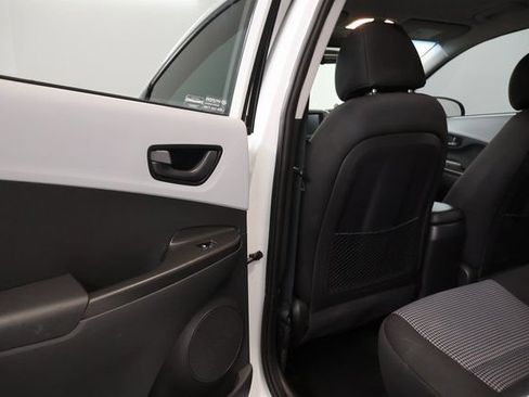 Used 2021 Hyundai Kona SEL AWD/4WD image 25