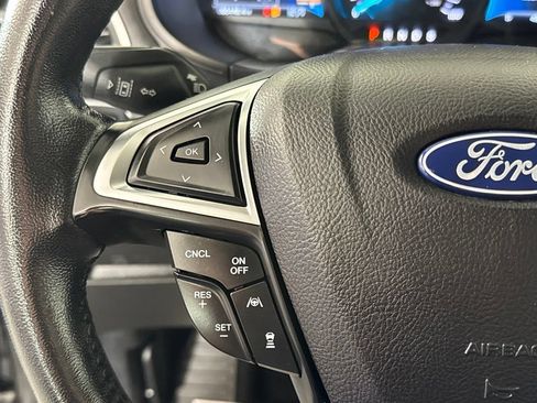 Used 2023 Ford Edge SEL AWD/4WD image 19
