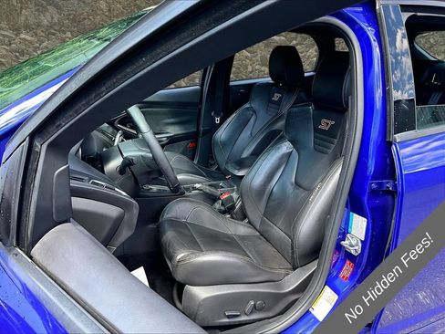 Used 2015 Ford Focus ST w/ Equipment Group 402A FWD image 19