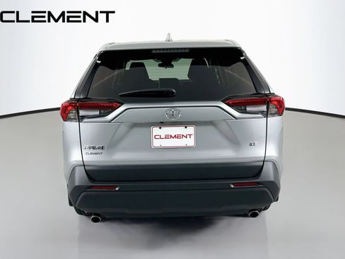 Used 2025 Toyota RAV4 LE FWD image 8