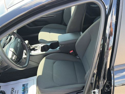 Used 2026 Kia K4 FWD image 8