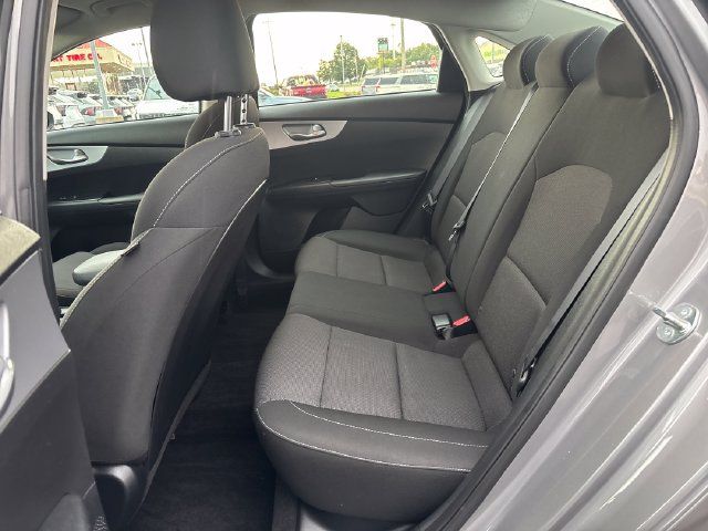 Used 2024 Kia Forte LXS FWD image 16