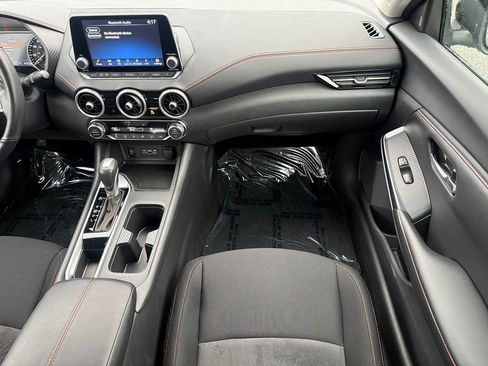 Used 2024 Nissan Sentra SR image 25