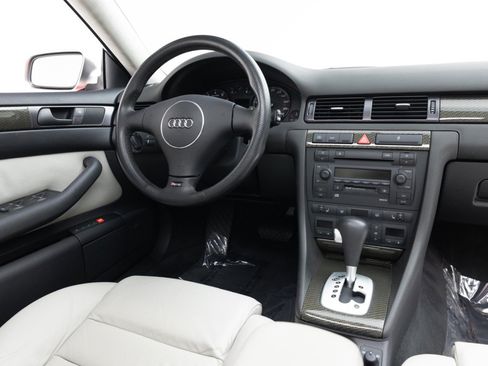 Used 2003 Audi RS 6 AWD/4WD image 12