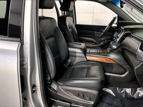 Used 2019 Chevrolet Tahoe Premier image 7