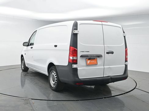 Used 2019 Mercedes-Benz Metris image 3