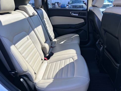 Certified 2022 Ford Edge SEL w/ Convenience Package image 20