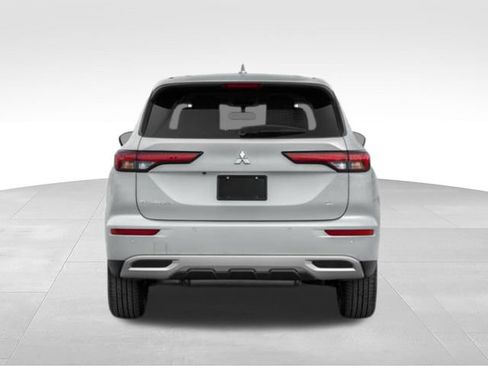 Used 2022 Mitsubishi Outlander SE FWD image 36