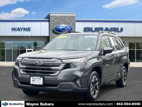 Certified 2025 Subaru Forester Premium image 2